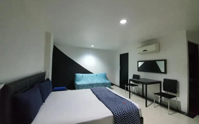 @Room Apartment - photo 5