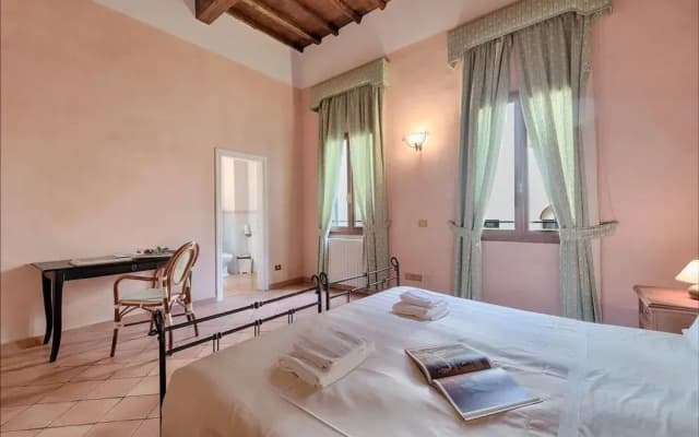 Rosa- Apartment with Terrace in Piazza Strozzi, Duomo - photo 2