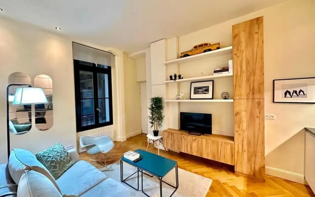 Family Apartment In Front Of The Eiffel Tower - photo 4