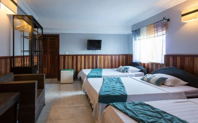 Le Tigre Hotel - photo 4