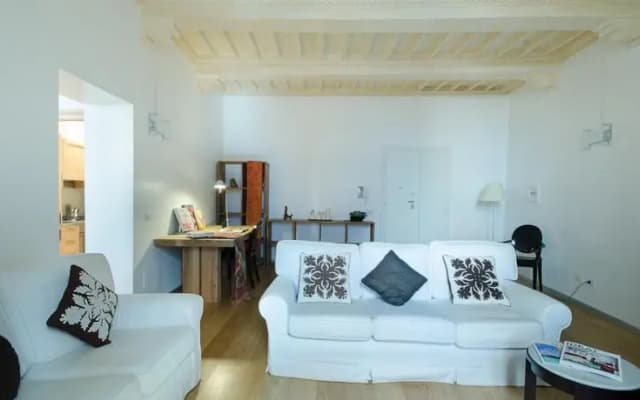 Pillow Apartments - photo 3