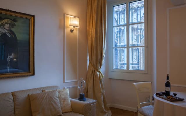 Granduomo Charming Accomodation - photo 5