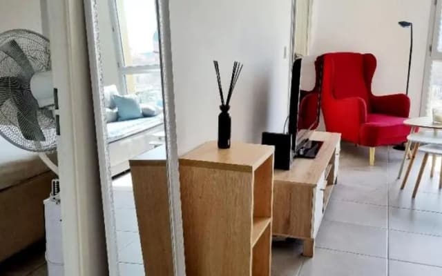 Nice 40m With Wifi Balcon Near The City - photo 4