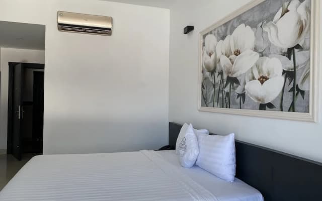 Levan Hotel - photo 4