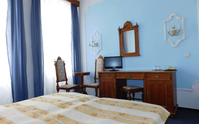 Vysehrad Hotel - photo 4