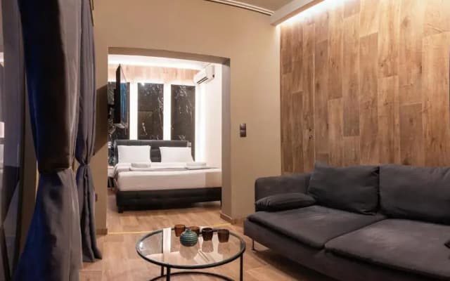 NOHO Boutique , premium living Lazeon 7 - photo 2