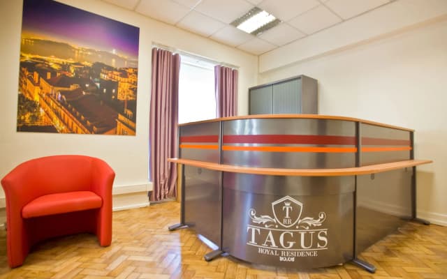 Tagus Royal Residence - photo 2