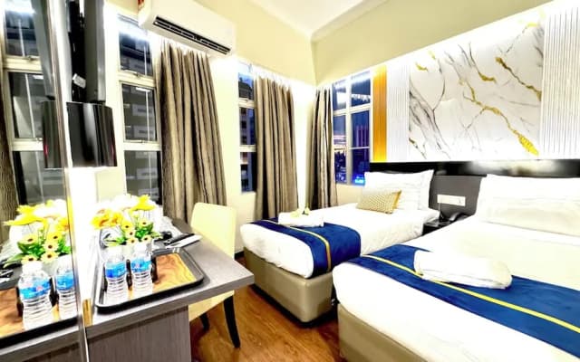 Central City Hotel at Chintatown - photo 2