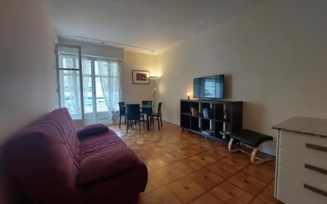 BH - CAPITOL - Central 2 Bedrooms 5 Peoples - photo 3