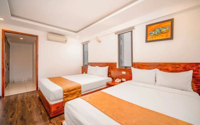 Waikiki Beach Hotel Da Nang - photo 4