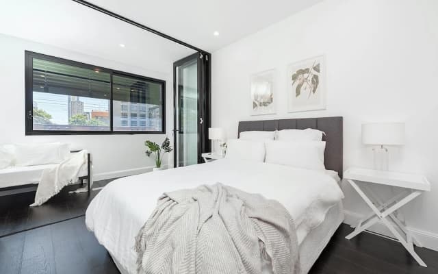 Luxury Sydney Apartment - photo 2
