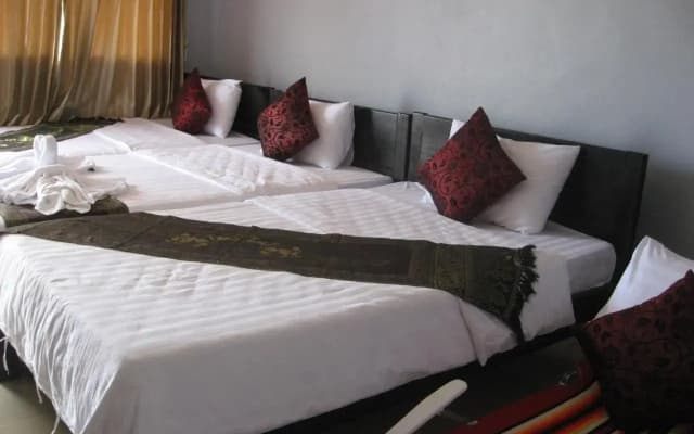 ChengLay Guesthouse - photo 4