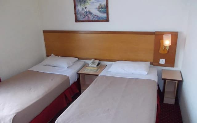 89968 Sri Sutra Hotel - photo 3