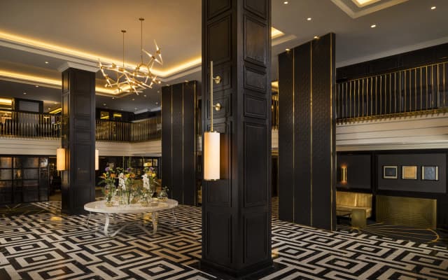 Hilton Vienna Plaza - photo 3