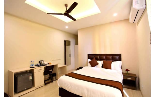 Nirvana Suites - photo 2