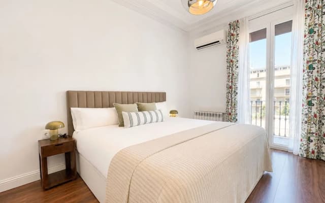 Stay U-nique Rambla Catalunya - photo 4