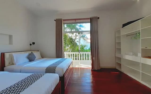 Sunshine Villa - photo 2