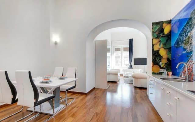 Royale Apartment - photo 2