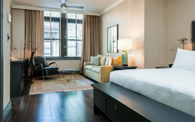 Avalon Hotel - photo 5