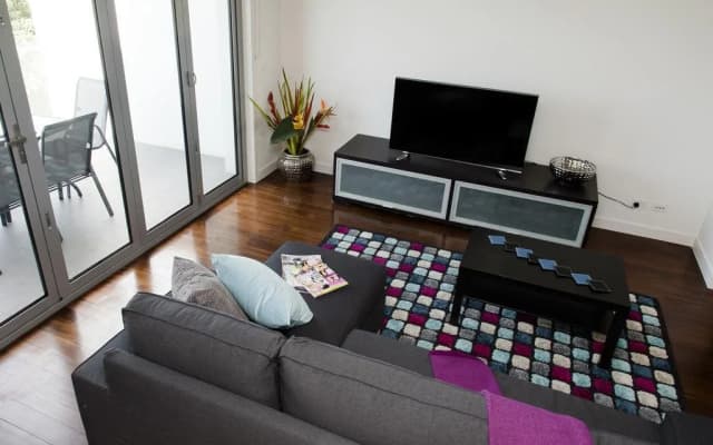 Position Perfect Williamstown - photo 4