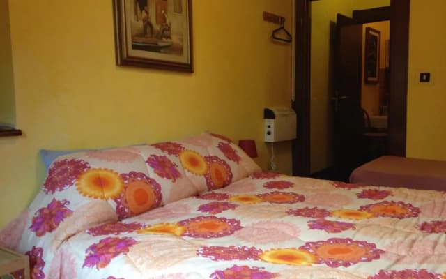 Kenzo & Kiara Guest House - photo 2