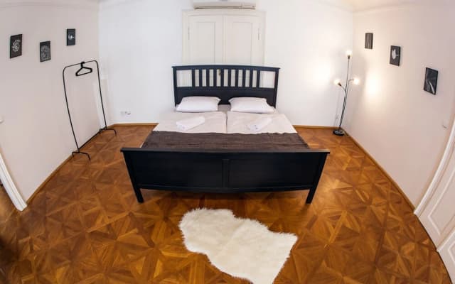 St. Nicholas Church view apartment - photo 3