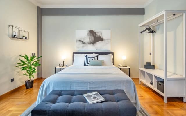 UPSTREET Superb 1BD Apt-Heart of Kolonaki - photo 3