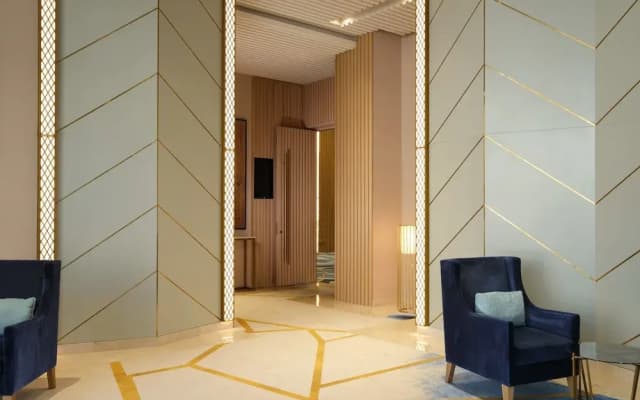 Maani Muscat Hotel & Suites - photo 5