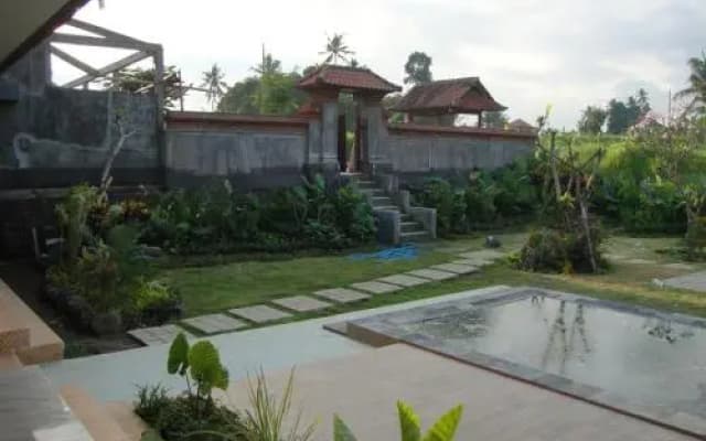 Flamboyan Guest House - photo 3