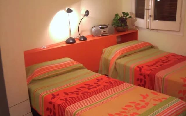 Sant Pau Apartments - photo 2