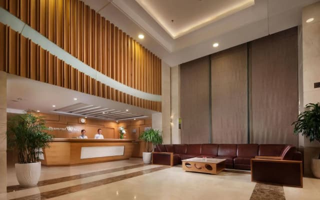 Diamond Sea Hotel - photo 2