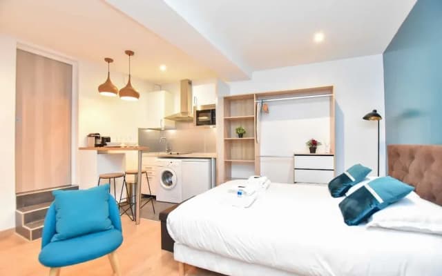 Modern Studio in the Heart of Paris - photo 4