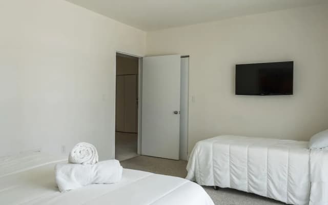1st Brickell Boutique Residences by Nomad Guru - photo 5