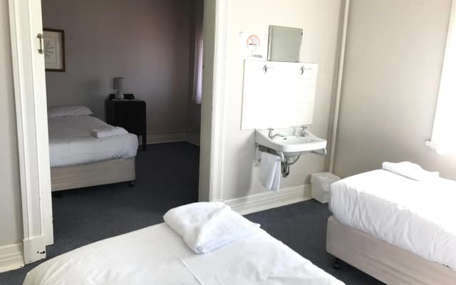 Grand View Hotel - photo 2