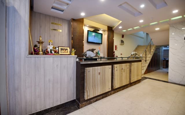 Hotel Silver Stone - photo 2