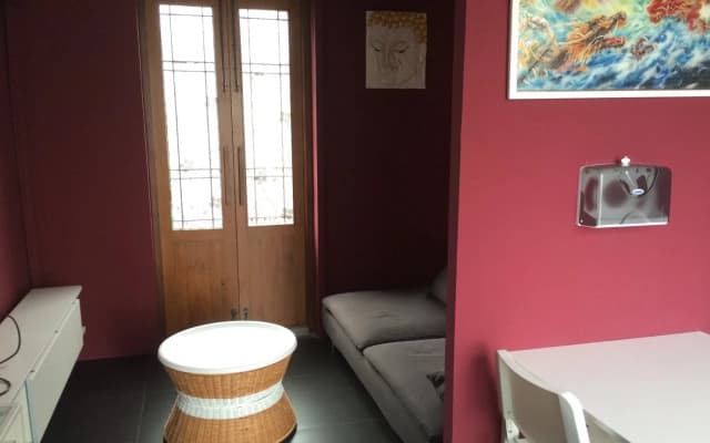 Ten Ten Hostel - photo 2
