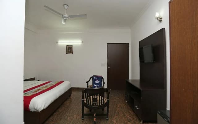 OYO 474 Hotel VM Residency - photo 4