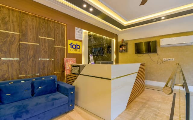 FabHotel Stay Suite - photo 2