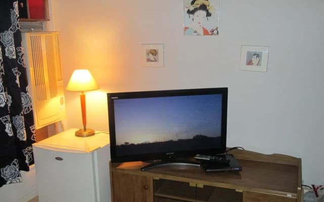 Central Osaka Bed and Breakfast Hostel - photo 3