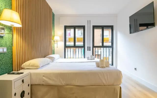 Quo Eraso Aparthotel - photo 4