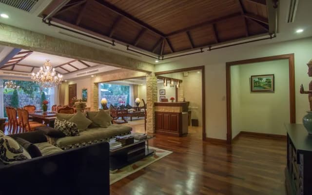 Angkor Palace Suite & Villa - photo 2