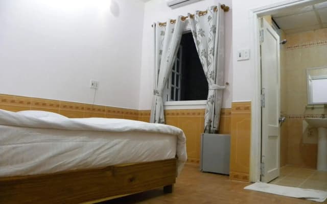 Pink Lotus Hotel - photo 3