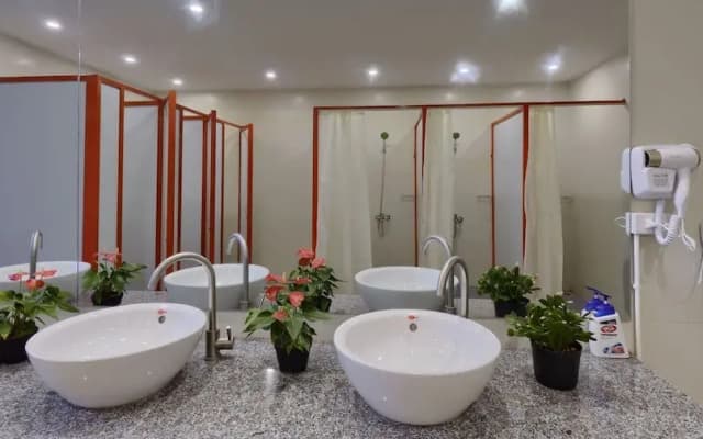 Wanderlust Hostel Hanoi - photo 5