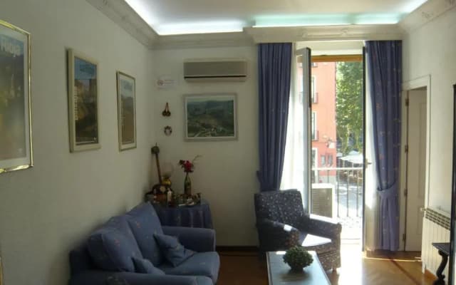Hostal Triana - photo 2