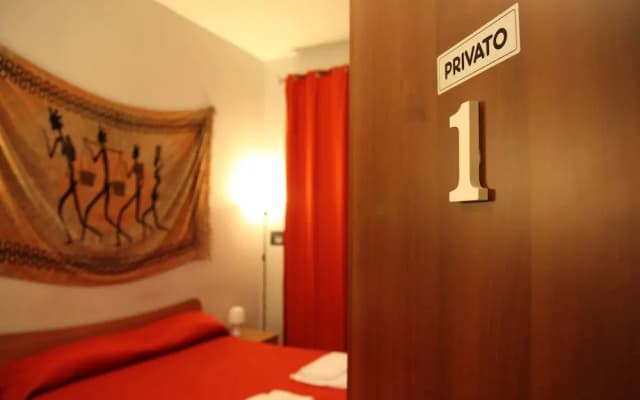 Grandis Guesthouse - photo 2