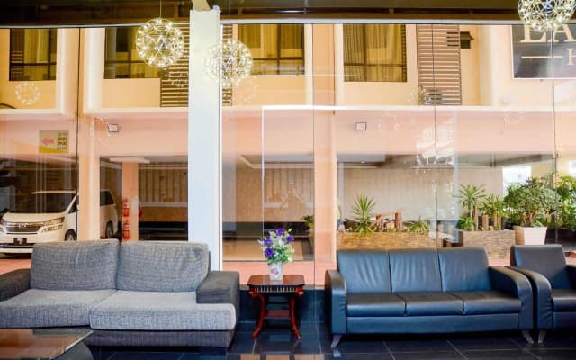 La Boss Hotel - photo 2