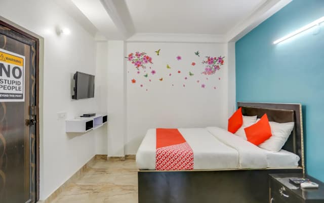 OYO Flagship 74923 South Embessy Inn - photo 4