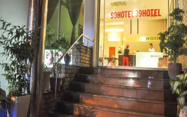 99 Hotel - photo 2
