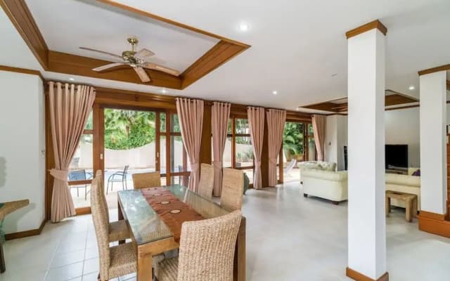 4 BR Villa on Beachfront Resort - TG44 - photo 2