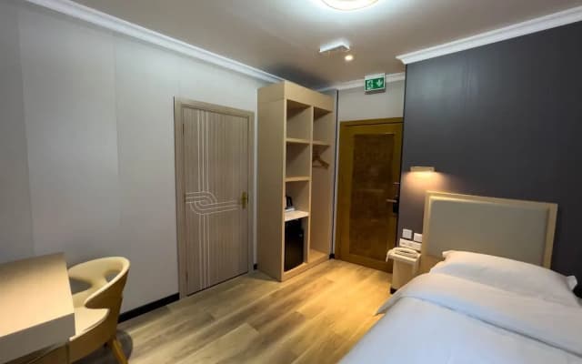 Liao Hotel - photo 5